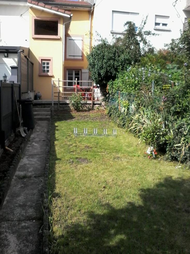 L'Oasis Maisonnette Centre Ville 3 Chambres Terrasse Espace Vert Prive Parc Sainte Croix Center Parc 20 Minutes Sarrebourg Exterior foto